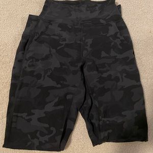 Women’s Lululemon Align Joggers Size 2 28”